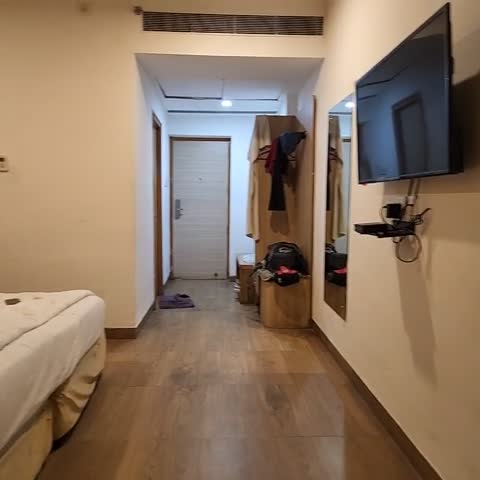 COSMOPOLITAN HOTELS - Traveller Photo
