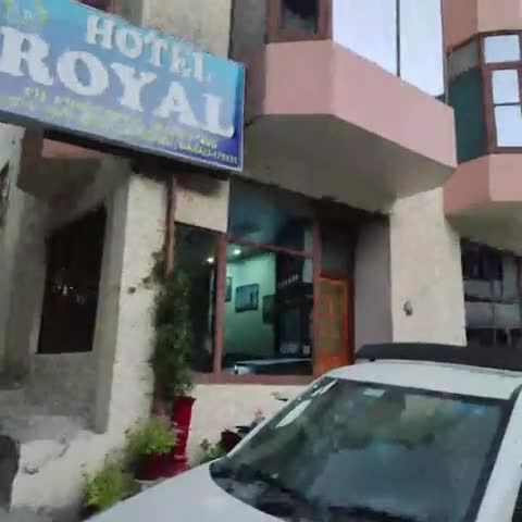Hotel Royal - Traveller Photo