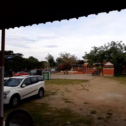 Safari Land Villa & Motel - Traveller Photo