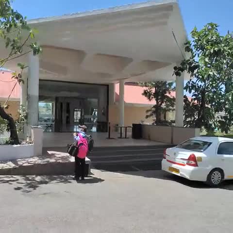 Sterling Mount Abu - Traveller Photo