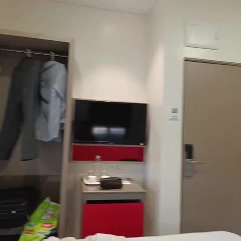 City Hotel - Traveller Photo
