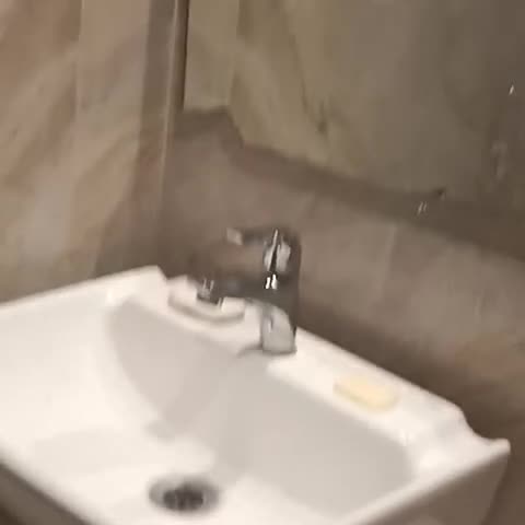HOTEL BLACKBURN - Traveller Photo