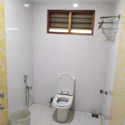 Itsy Hotels Classiyo Munnar Crown Resorts With Balcony - Traveller Photo
