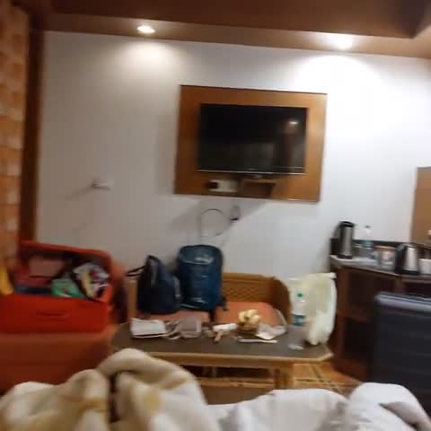 Calux Hill Queen (Formerly Amara at Mall Road with Free Parking) - Traveller Photo