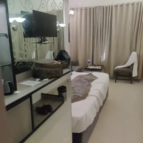 Hotel Airport Centre Point - Traveller Photo