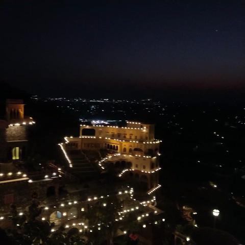 Neemrana Fort-Palace - Traveller Photo