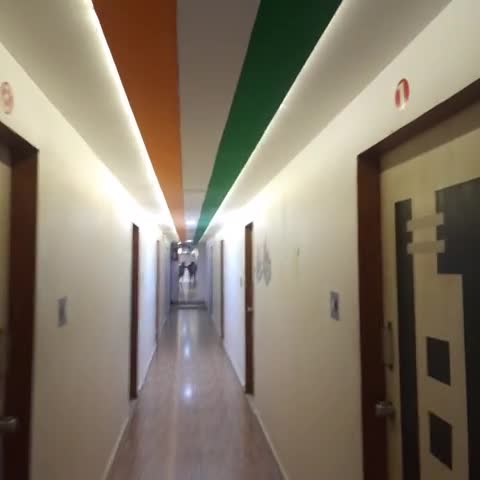 Hotel Day Night Stay - Traveller Photo
