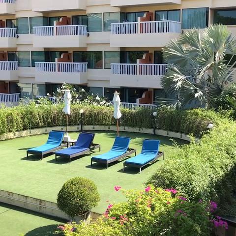 Palmyra Patong Resort - Traveller Photo