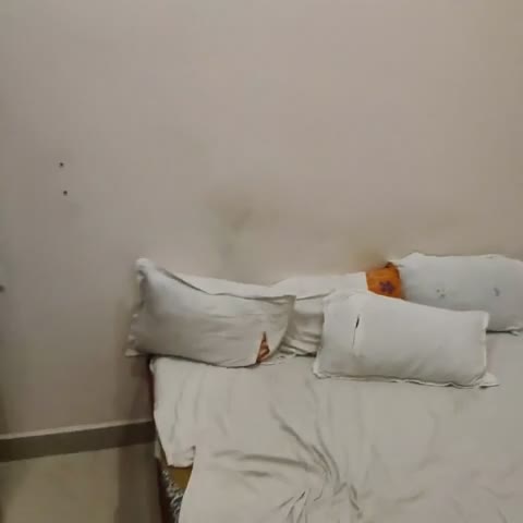 R.M. Guest House - Traveller Photo