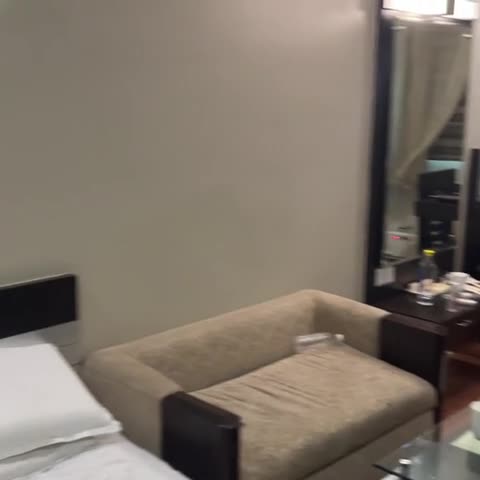 Hotel Ravisha Continental - Traveller Photo
