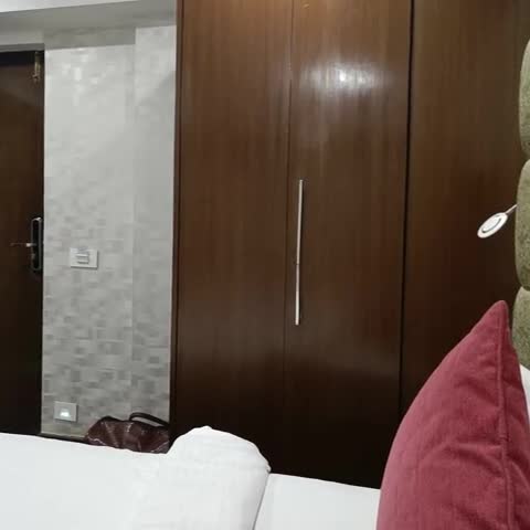New Leaf Hotel - Traveller Photo