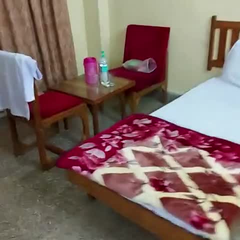 Hotel Sartaj - Traveller Photo