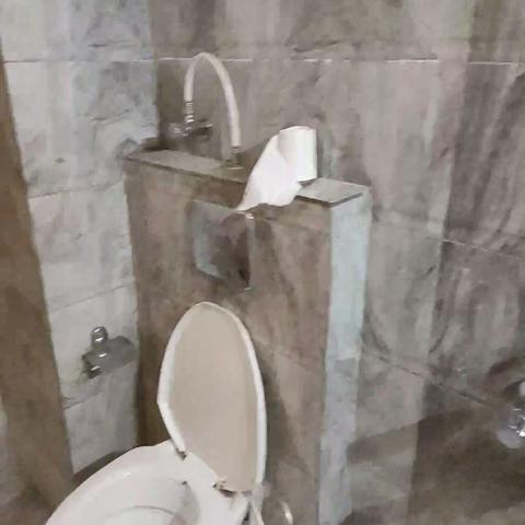 Hotel Leisure Palace - Traveller Photo