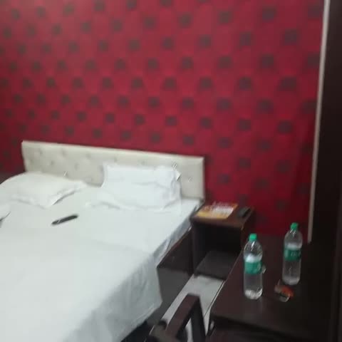 HOTEL KINGSMAN - Traveller Photo