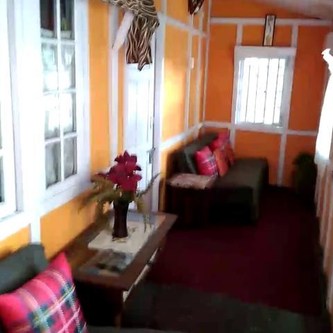 Aura Cottage - Traveller Photo