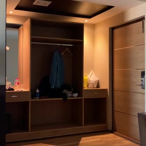 HOTEL GOLDEN LEAF (Luxury Hotel in Srinagar) - Traveller Photo