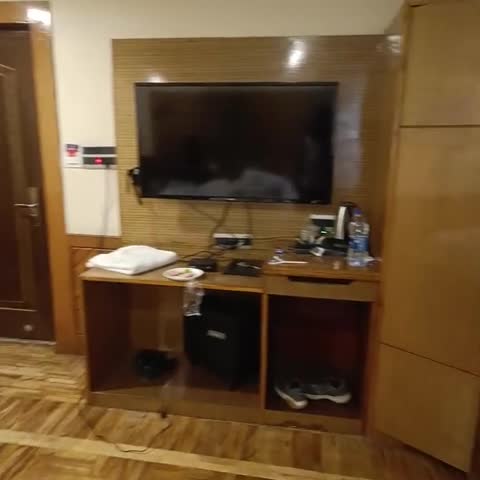 Hotel Opera Inn, Srinagar - Traveller Photo