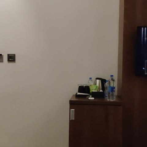 J P Airport Hotel - Traveller Photo
