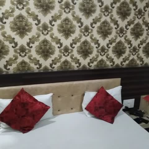 Hotel Mahalaxmi Nr Udaiple Bus Stand - Traveller Photo