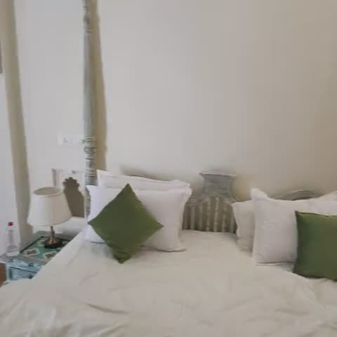 SWAROOP VILAS - LAKE FACING BOUTIQUE HOTEL - Traveller Photo