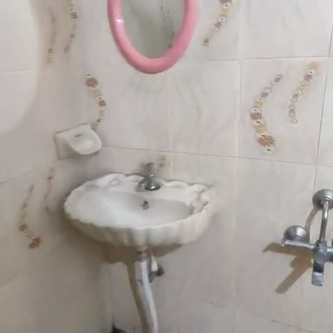Super Hotel O Besant Road - Traveller Photo
