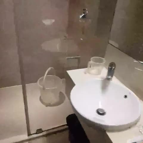 V Hotel - Traveller Photo